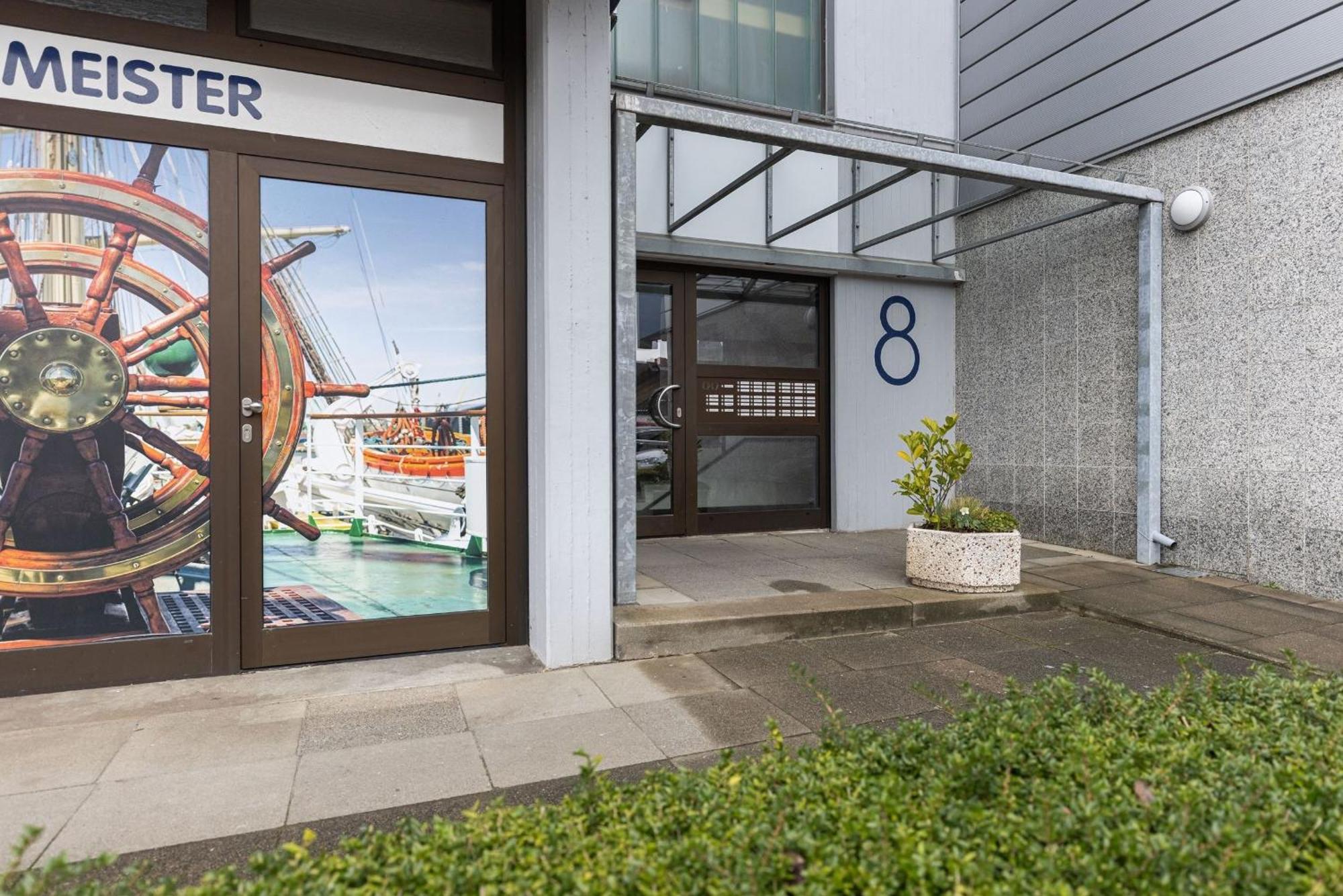 Boern Brn Ankerplatz Apartment Laboe Bagian luar foto
